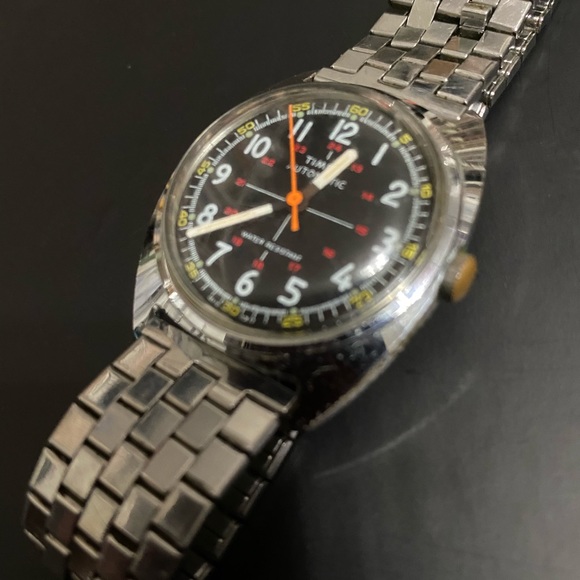 Vintage 1977 Timex Viscount Military Field Watch Automatic  RARE MODEL - Picture 2 of 5